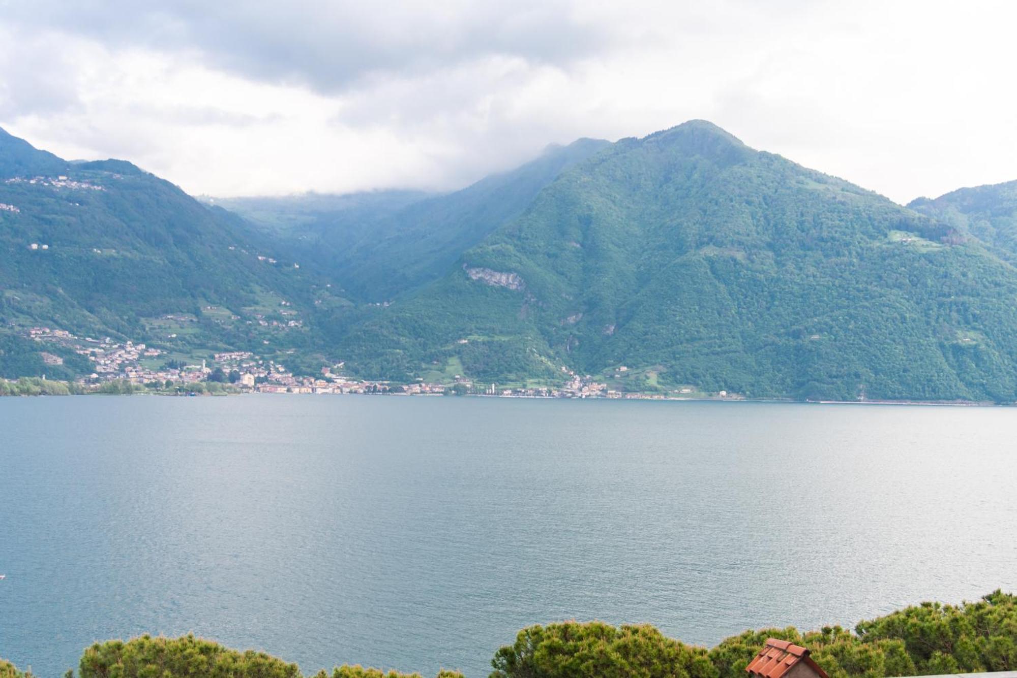 Tra Il Borgo E Il Lago Lovere Exteriér fotografie