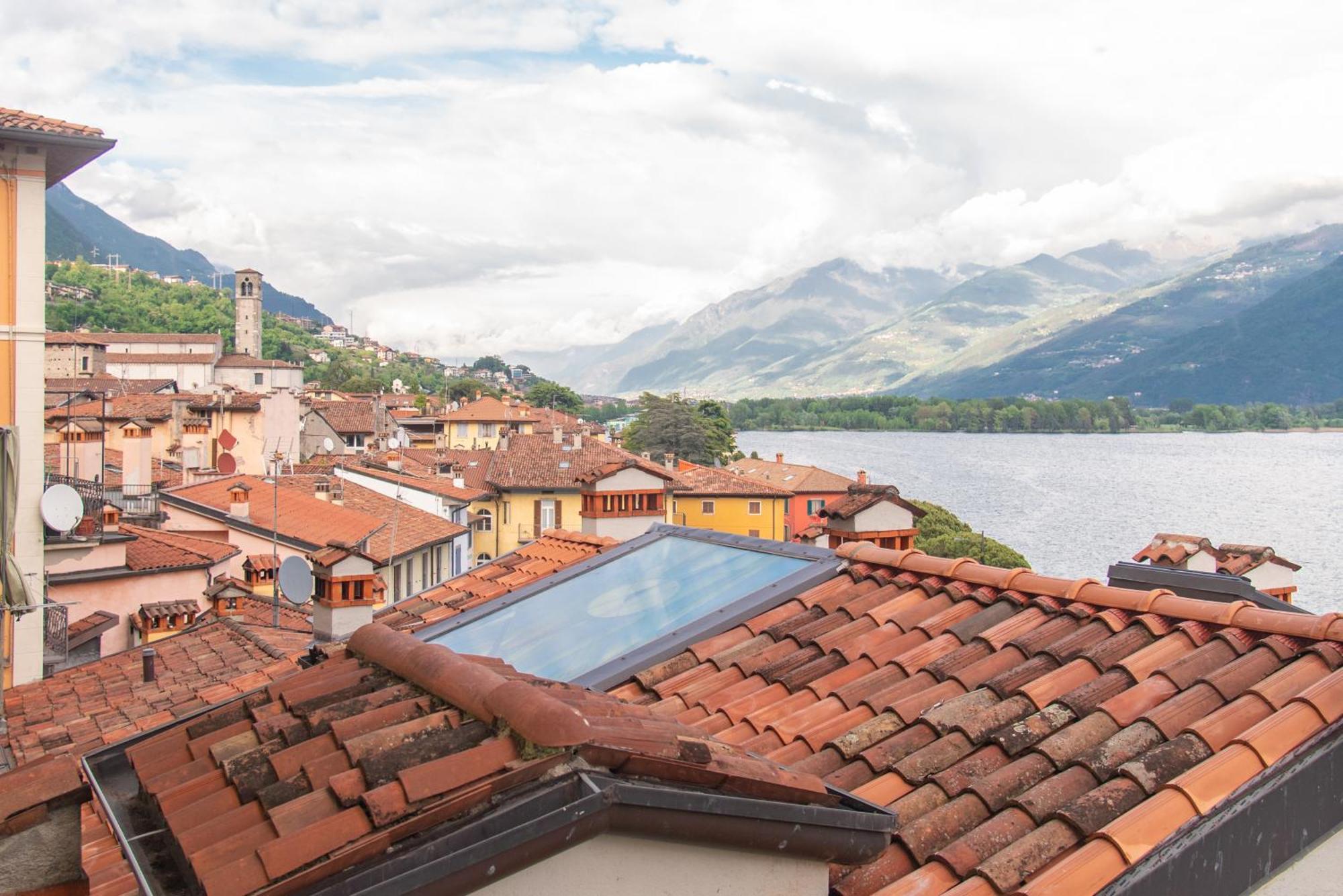 Tra Il Borgo E Il Lago Lovere Exteriér fotografie